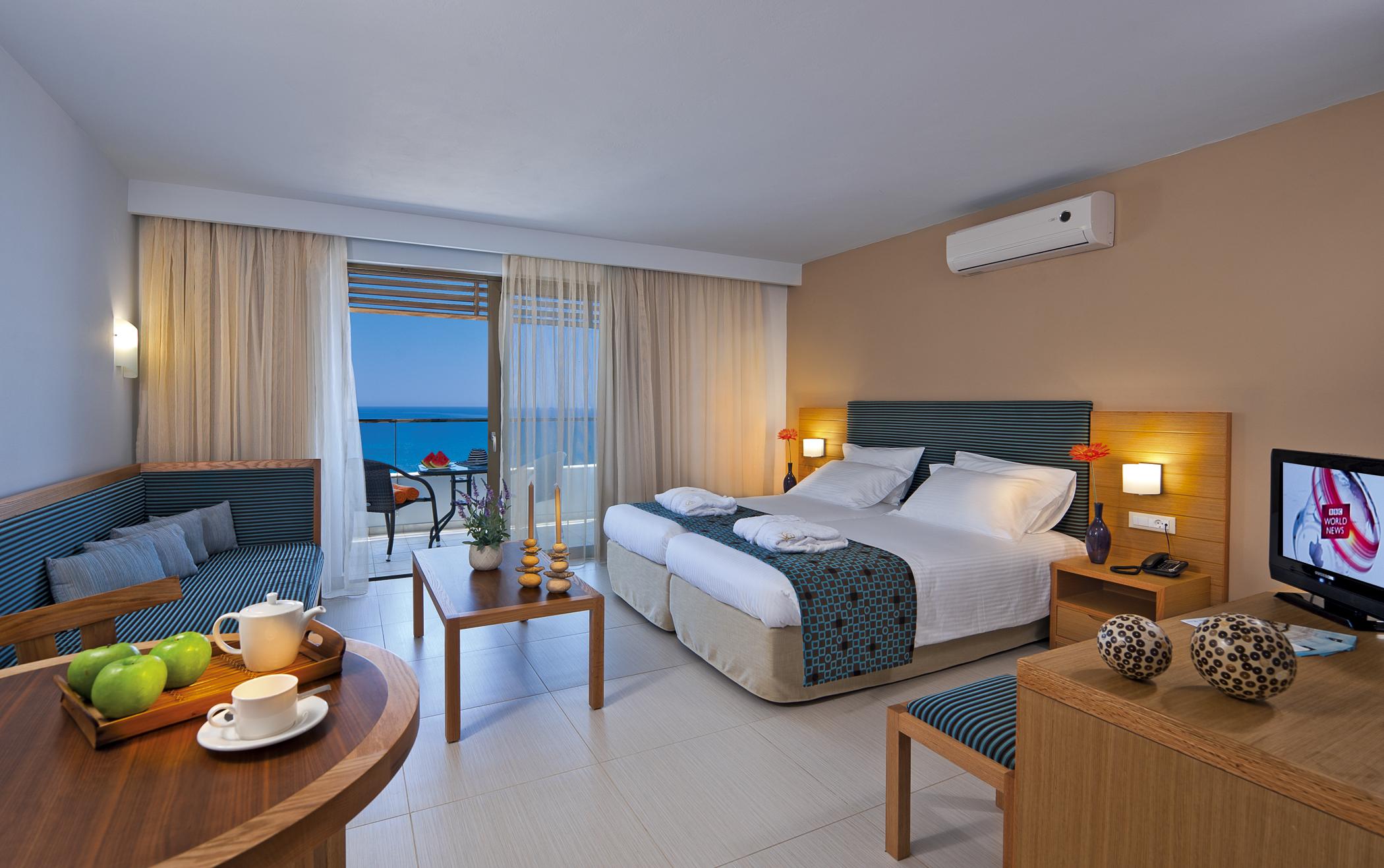 Iolida Beach By Smile Hotels Agia Marina  Ngoại thất bức ảnh