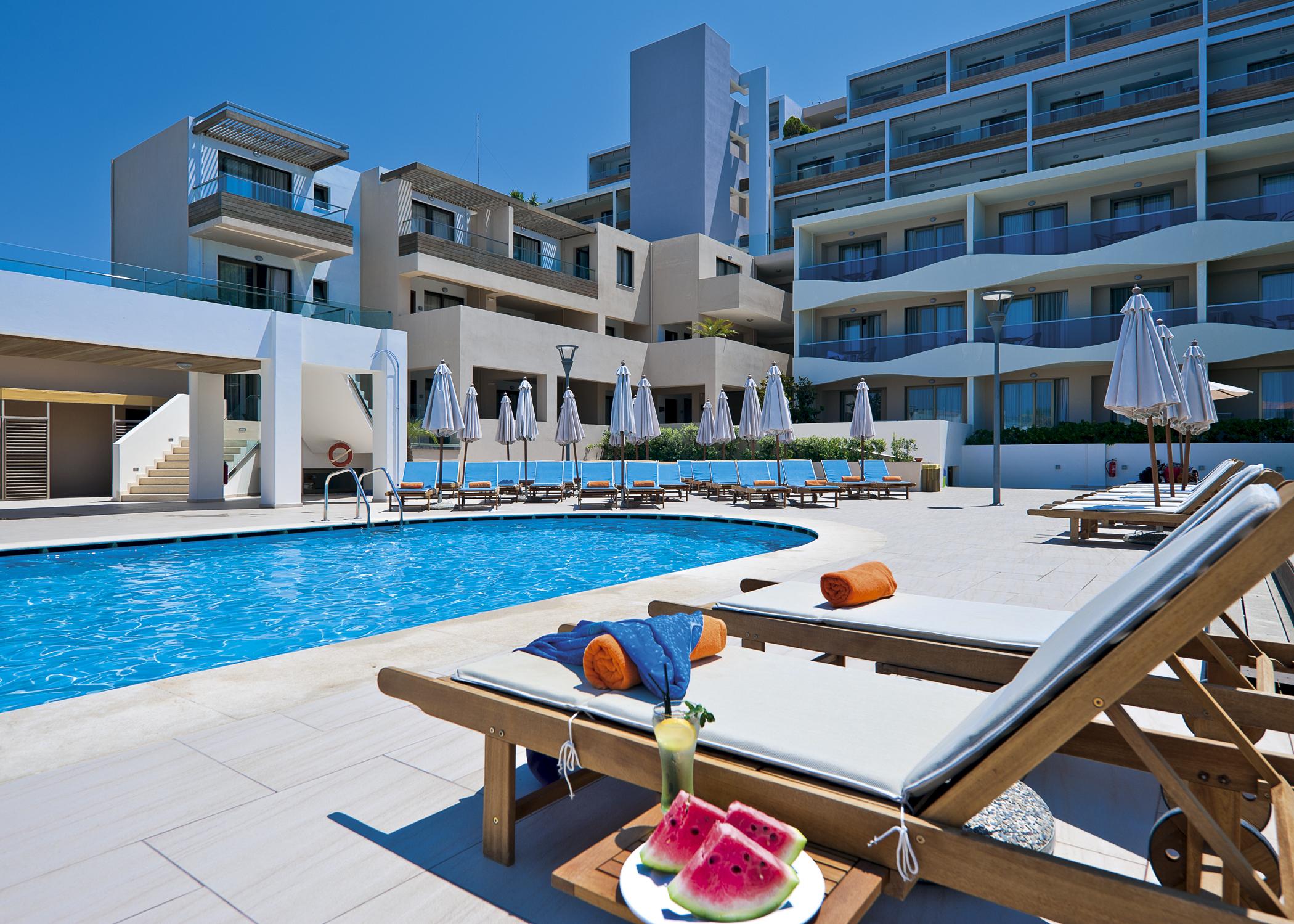 Iolida Beach By Smile Hotels Agia Marina  Ngoại thất bức ảnh