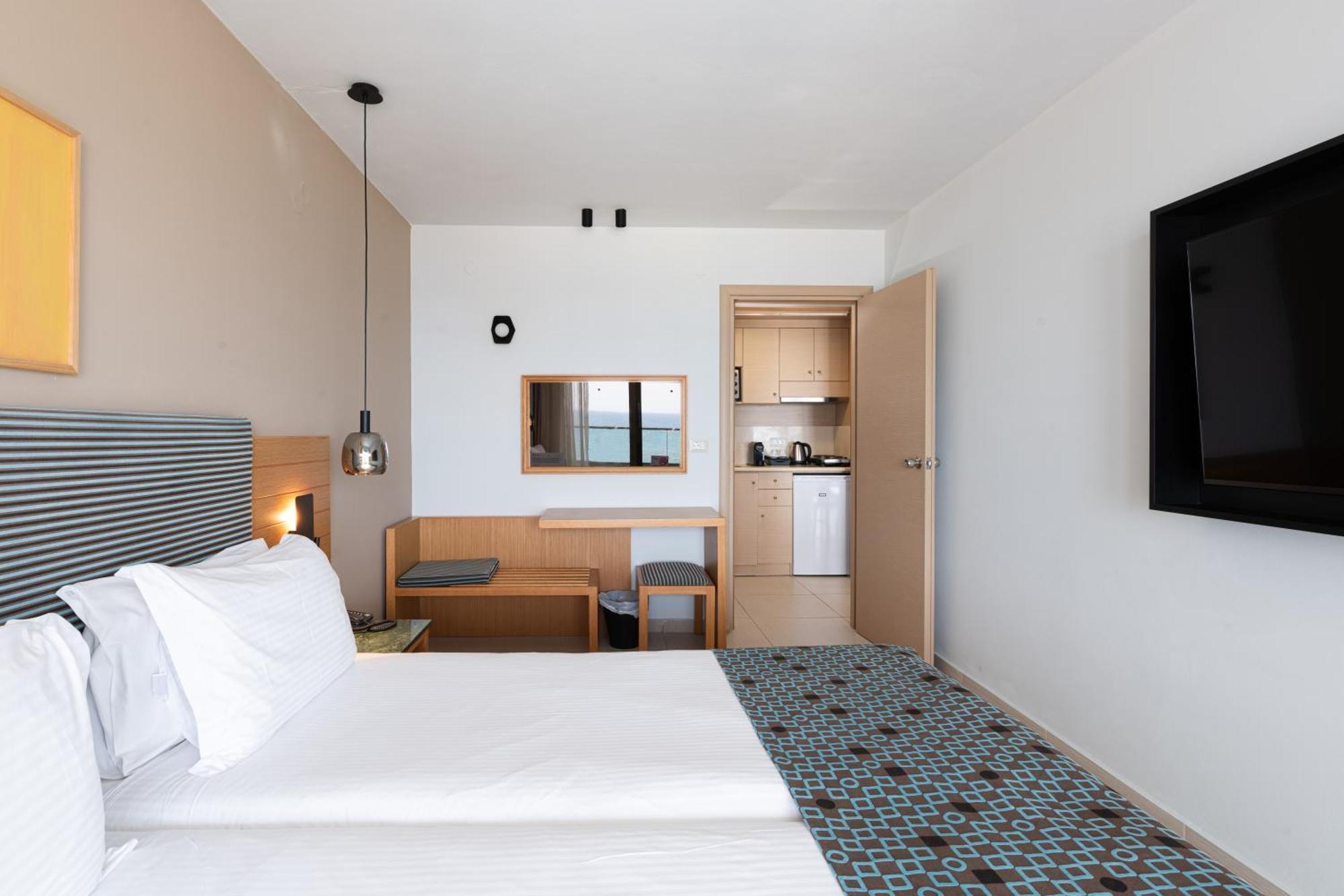 Iolida Beach By Smile Hotels Agia Marina  Phòng bức ảnh